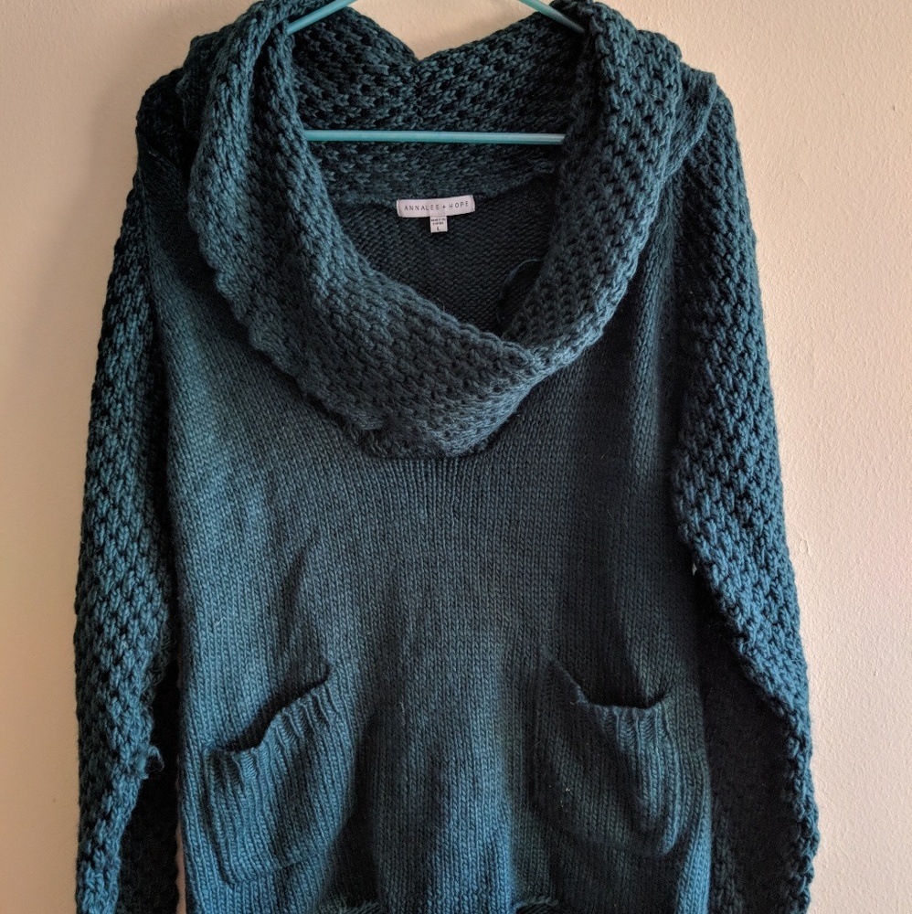 NWT ✨ Gorgeous Blue Cowl Neck Sweater with Pockets
